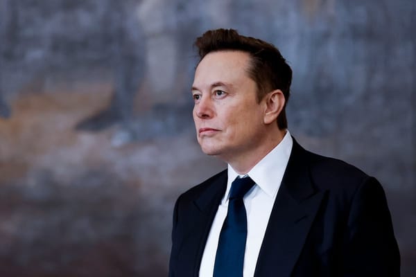 Elon Musk Makes History as First Person Worth $500 Billion post image