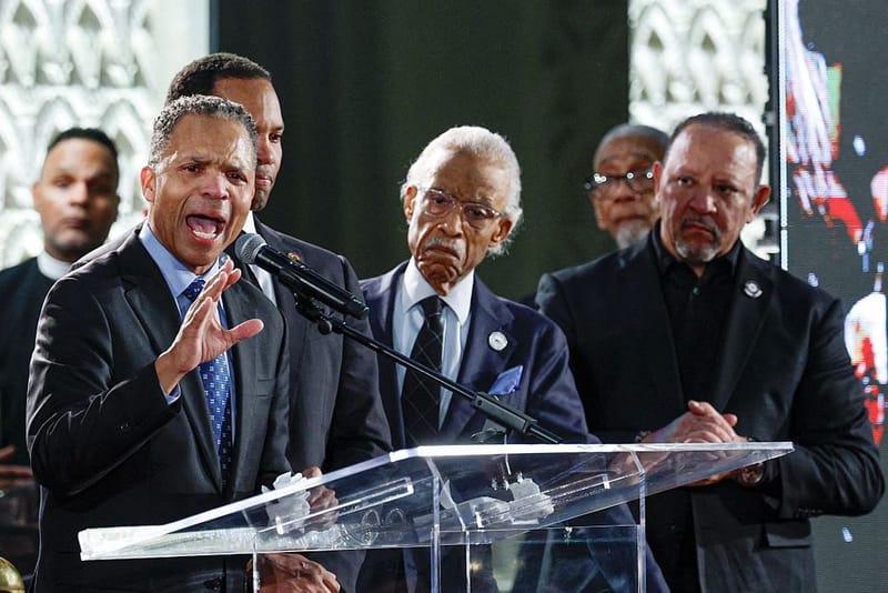 Jesse Jackson Jr. Rebukes Former Presidents at Father's Memorial: 'Three U.S. Presidents Who Do Not Know Jesse Jackson' post image